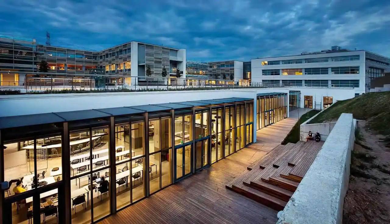 Изображение Özyeğin University из анонса встречи